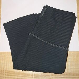 Lululemon Align Ribbed High-Rise Pant 25" in Dark Forest size 2